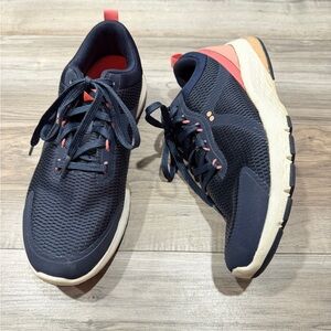 Ryka women’s Athletic Running Navy and Coral Sneakers 8